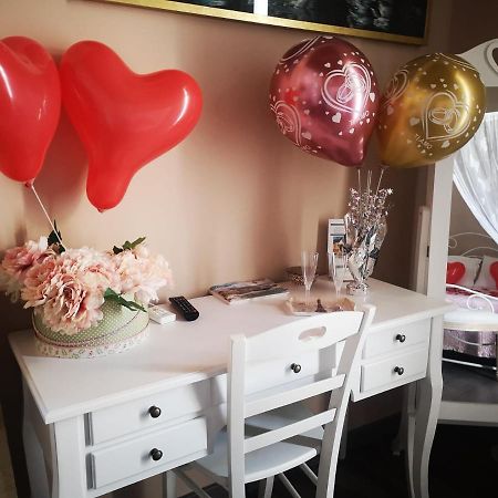 B&B A Due Passi Caserta Luaran gambar