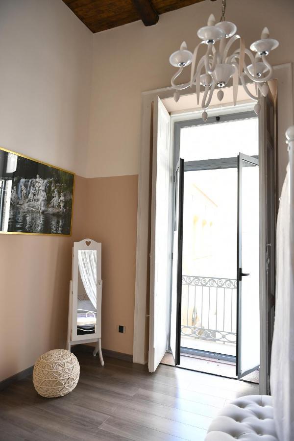 B&B A Due Passi Caserta Luaran gambar
