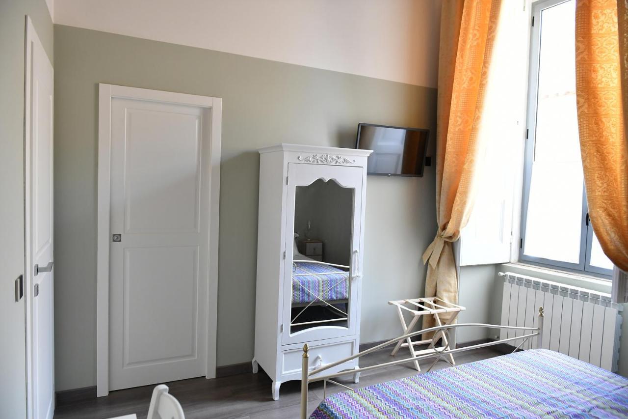 B&B A Due Passi Caserta Luaran gambar